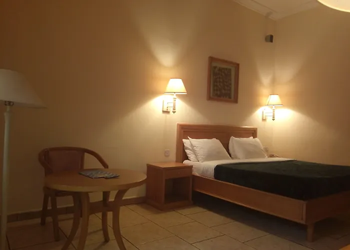 Asaa Pyramid Hotel