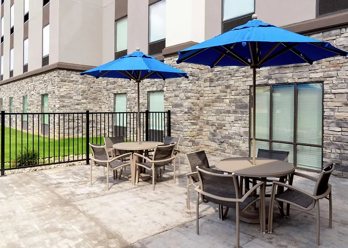 Hampton Inn & Suites Xenia Dayton