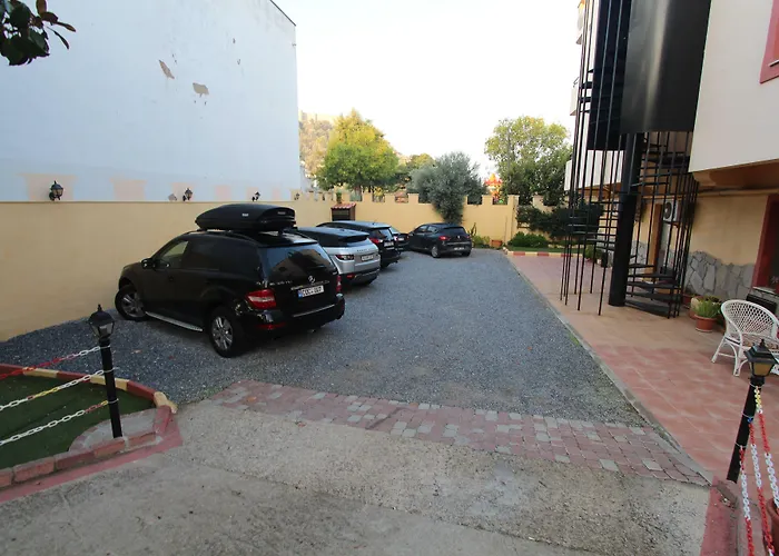 Hotel Ave Maria