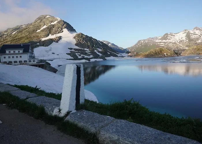 Hotel Grimsel Passhoehe