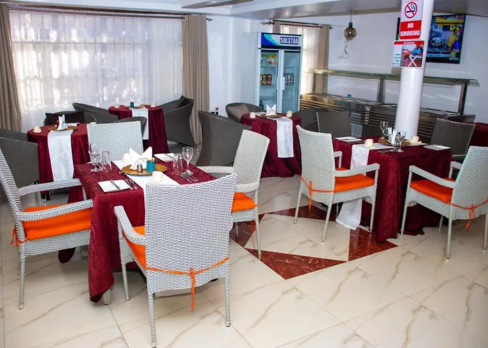 Dhe Jomels Hotel