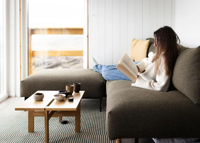 Eqi Glacier Lodge - World Of Greenland - 5 Hours Boat Trip From Ilulissat & Full Board Included