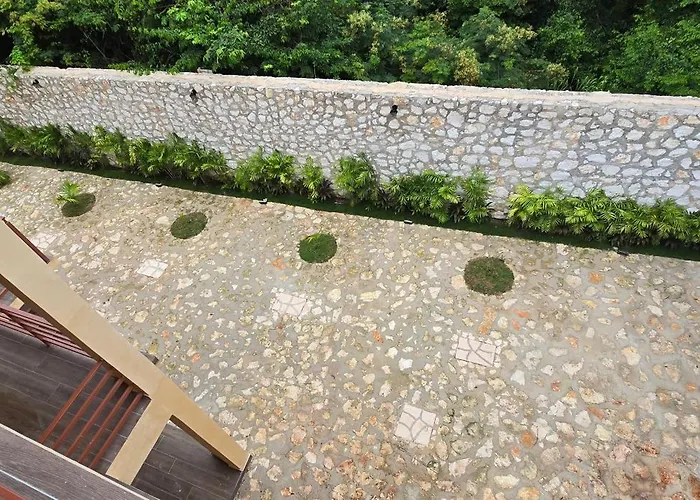Hotel El Paraiso Calakmul - Jungle Experience