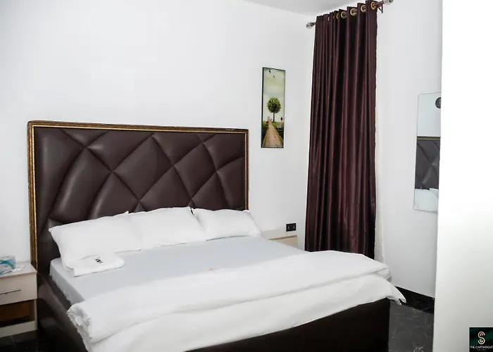 The Cartwright Suites And Lounge