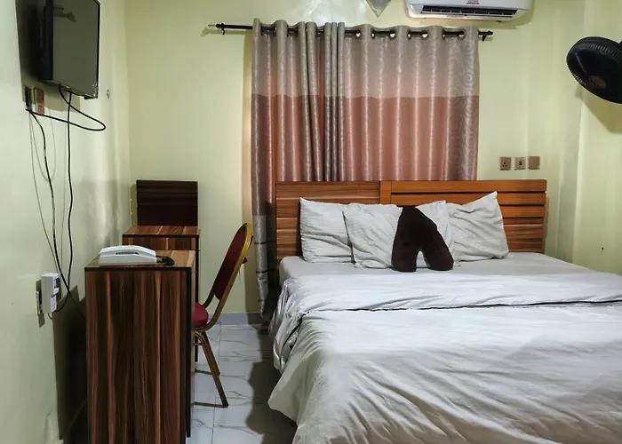 FMH Hotel