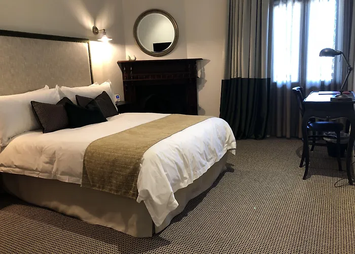 The National Hotel
