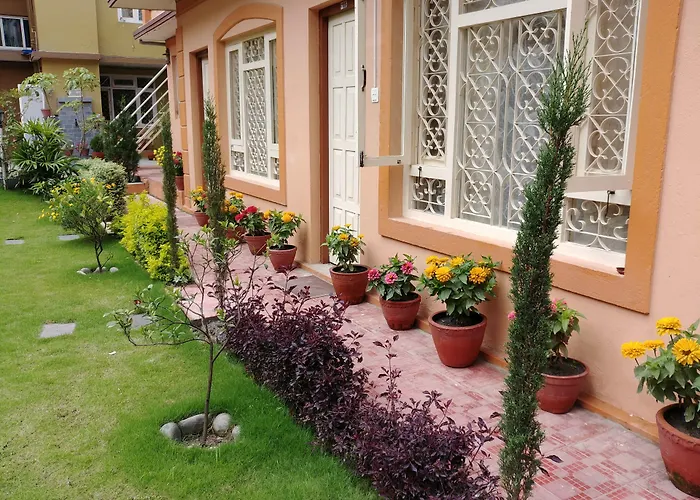 Aarya Chaitya Inn