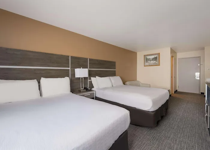 Surestay Hotel By Best Western Wells