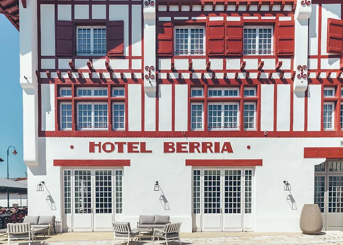 Hotel Berria Par La Maison De Pierre