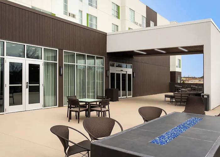 Courtyard By Marriott Jonesboro