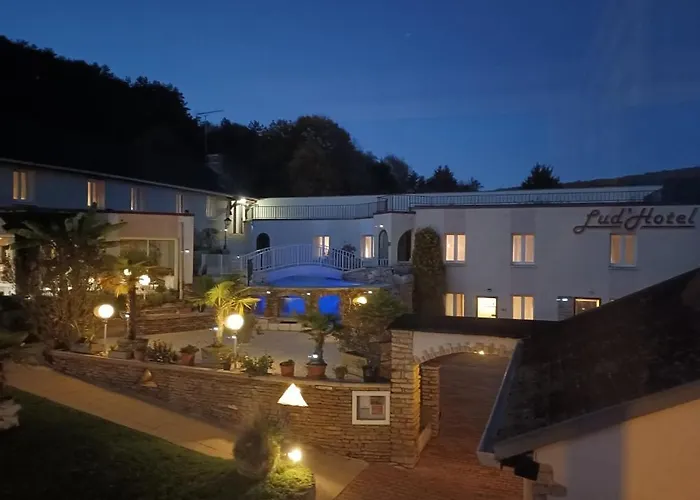 Lud'Hotel