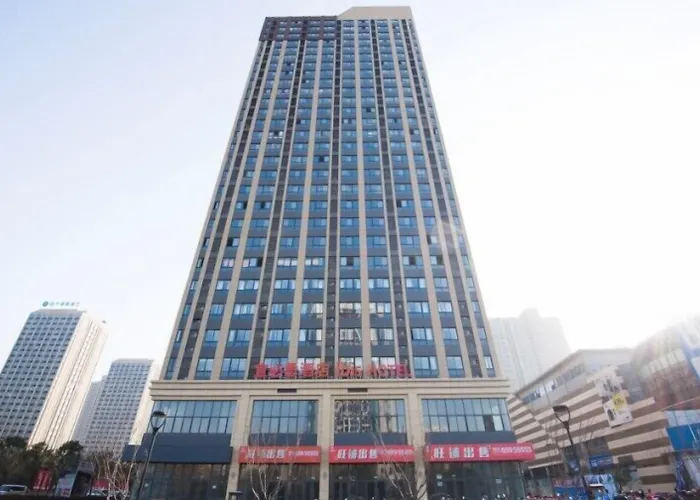 Ibis Luoyang Baolong Square Hotel