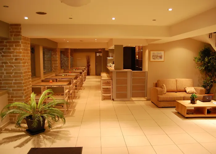 Hotel Antirriο