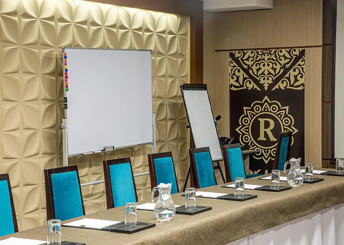 Rayan Hotel