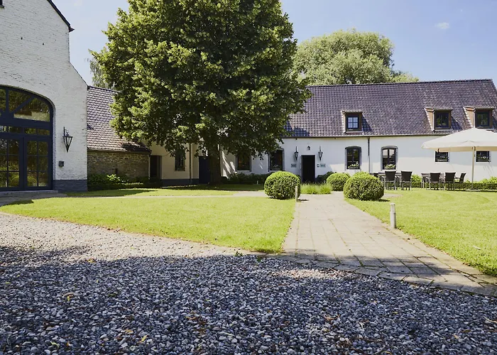Hostellerie Au Coeur Du Spinois