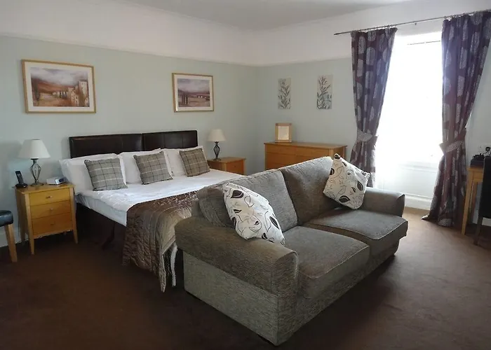 Inchture Hotel