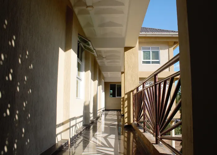 Garden Courts Hotel Masaka