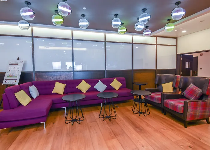 Premier Inn Dubai Al Jaddaf - An Emirates Group Company