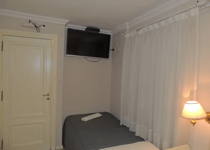 Gm Rooms Boutique Hotel