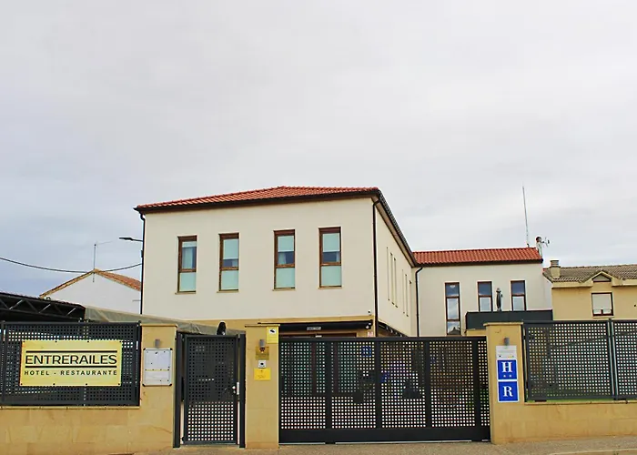 Hotel Entrerailes