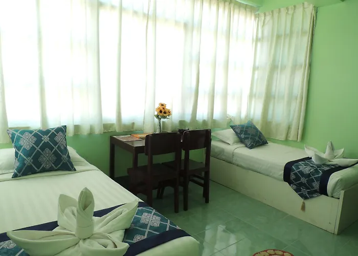 Nay Chi Lin Hotel