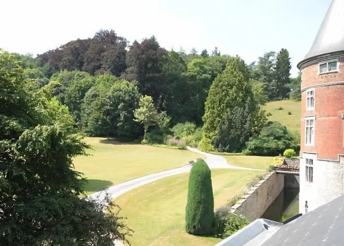 Hôtel - Ferme du Château d'Ahin