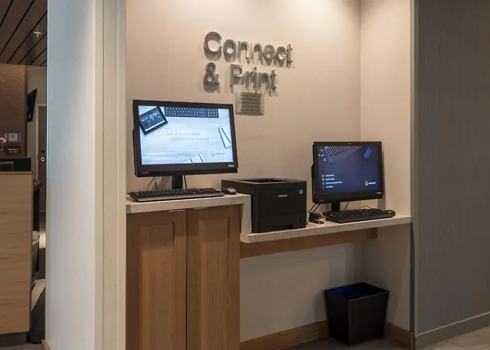 Fairfield Inn & Suites By Marriott Little Rock Airport