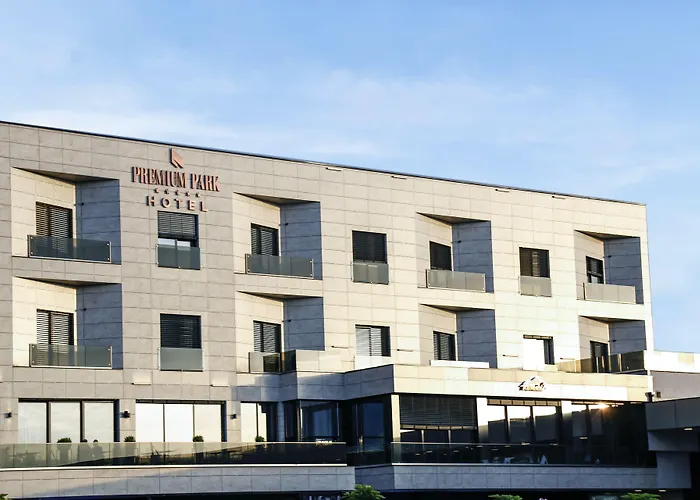 Premium Park Hotel