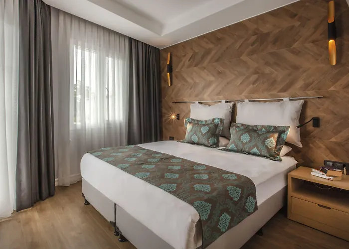 Eliada Hotel