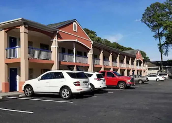 Budget Lodge