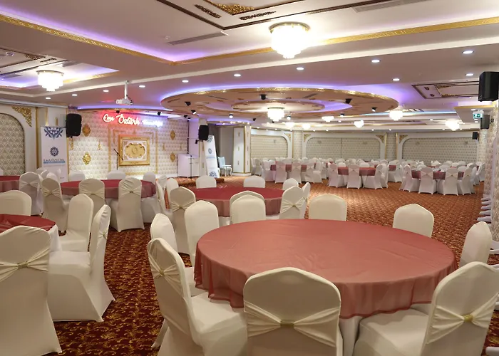 Ema Oeztuerk Thermal Hotel