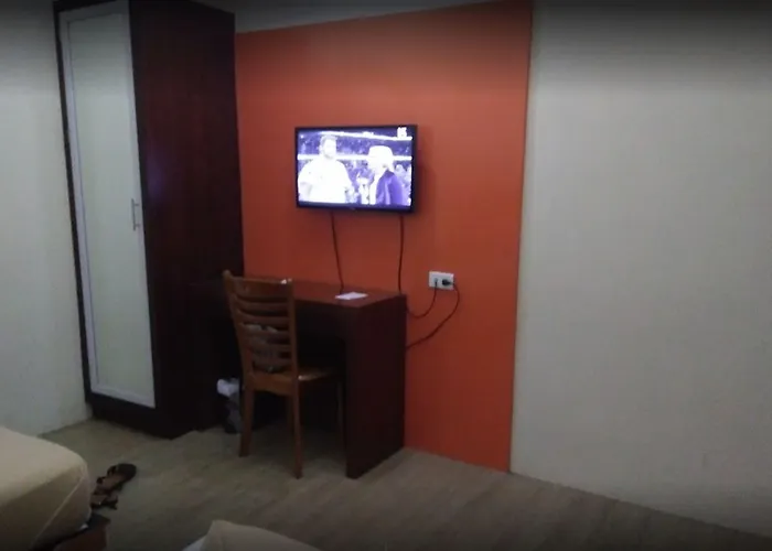 Ey Miner Suites Borromeo Branch