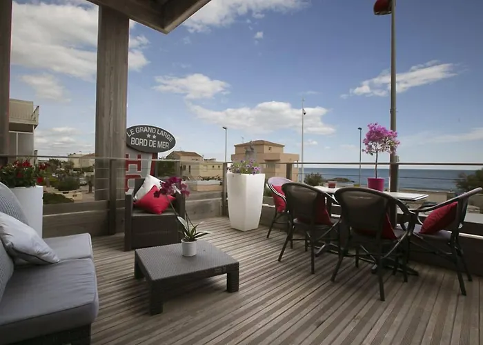 Le Grand Large Bord De Mer Hotel & Appartements