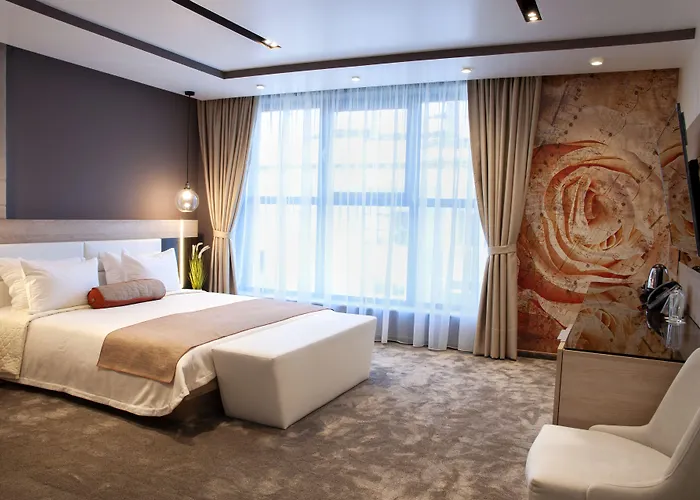Family Hotel Business Club