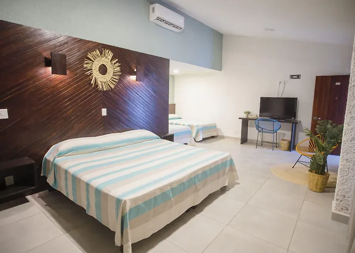 Hotel Camino Del Sol