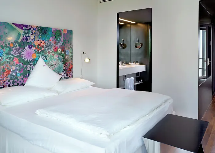 City Garden Hotel