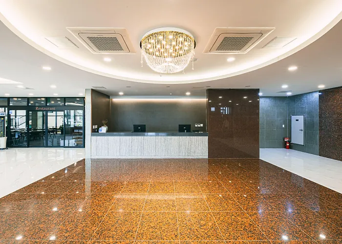 Hotel Sweet Castle Jeju Hamdeok