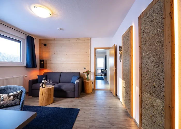 Hotel Thaelerhaeusle Mit Schwimmbad