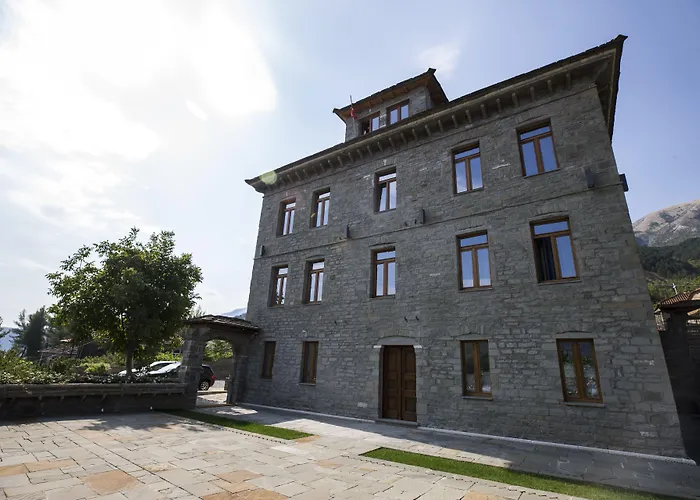 Villa Permet