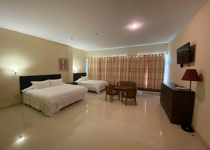 Hotel F Sur Inn