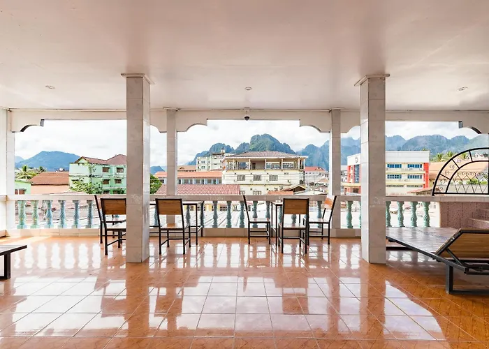 Vangvieng Charming Boutique Hotel