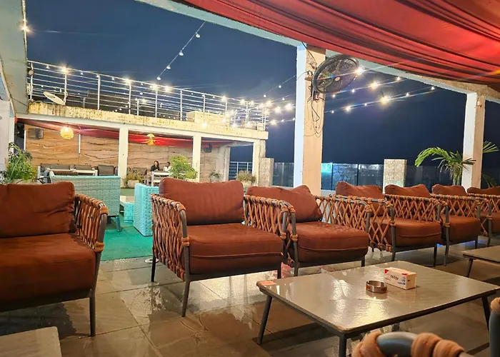 Mai Hotel