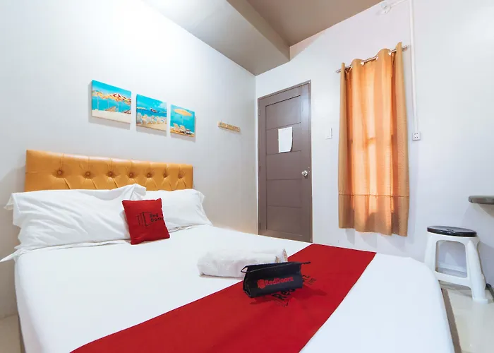 RedDoorz @ Aparente Gensan