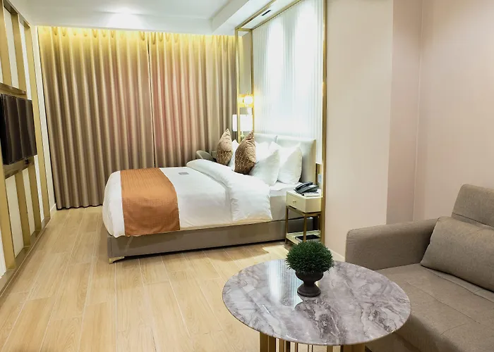 Uma Hotel And Residences