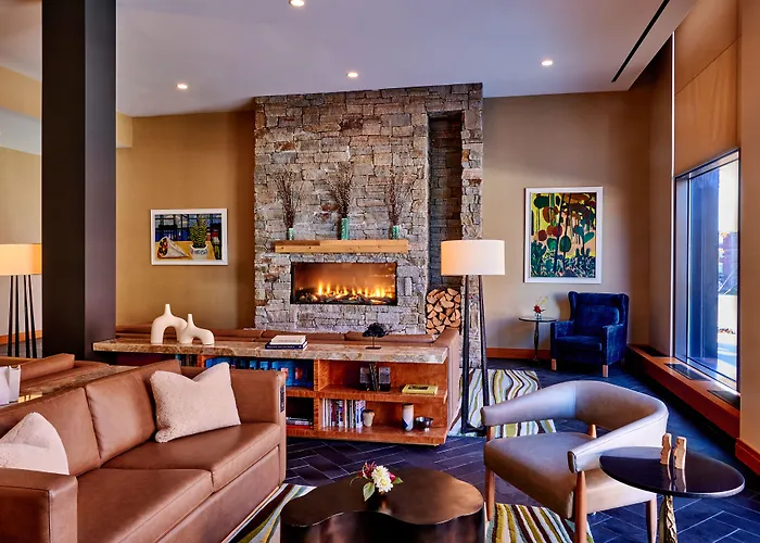 Lockwood Hotel