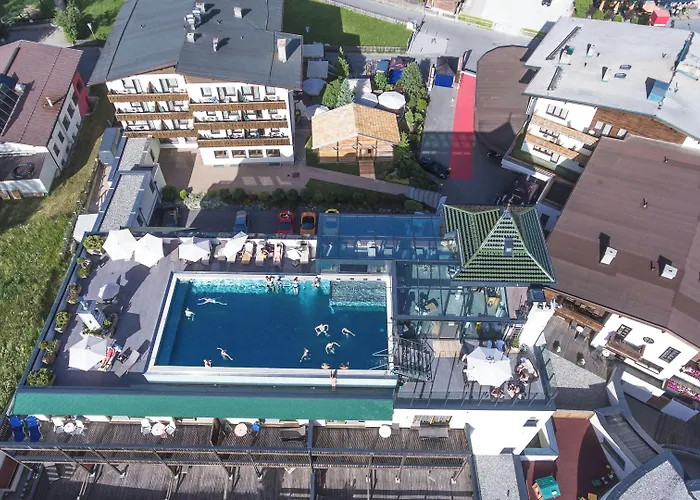 Superior Wellnesshotel Mein Almhof 4 S
