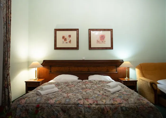 Hotel Ester
