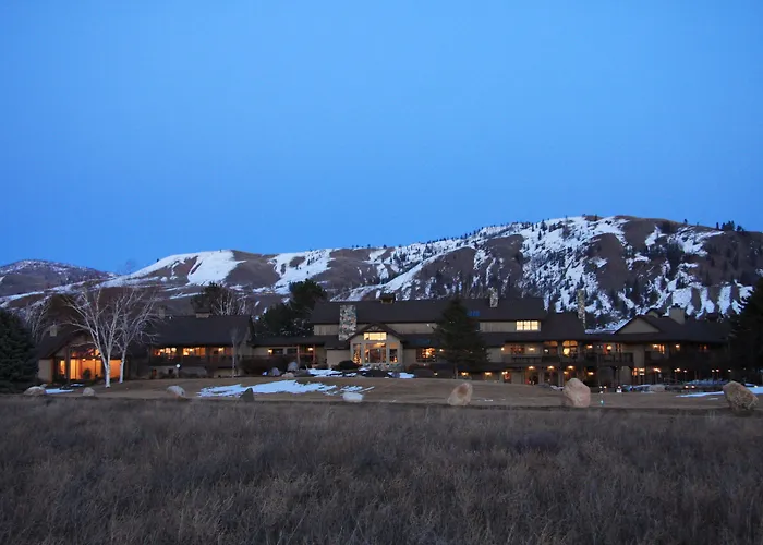 Casia Lodge And Ranch
