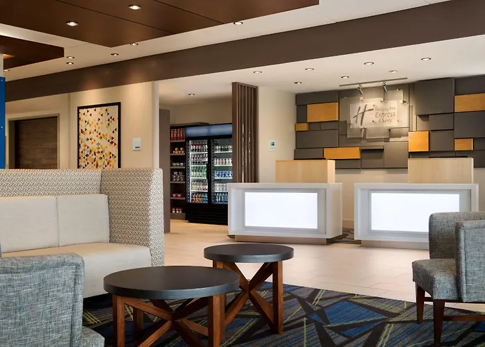 Holiday Inn Express & Suites Heath - Newark By Ihg