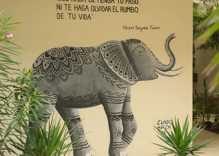 Moonshine Tulum Hotel & Hostel